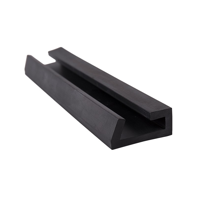 Striscia del canale di gomma